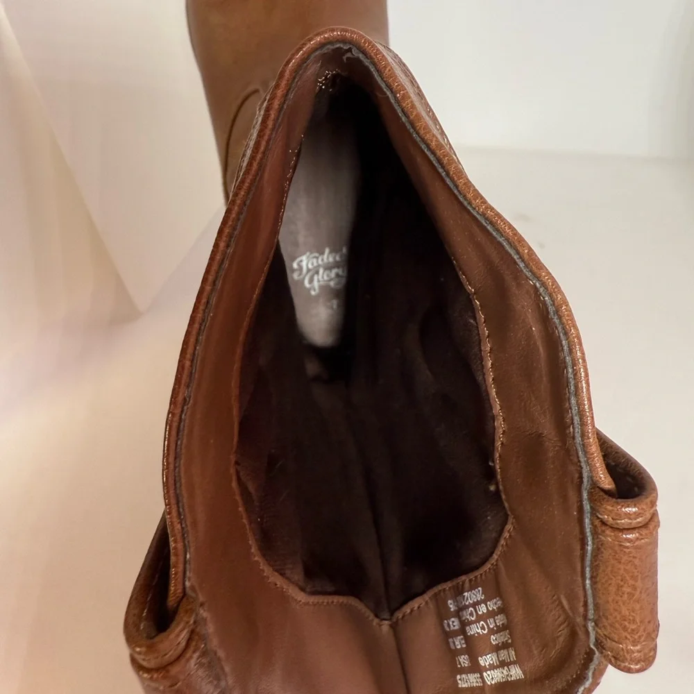 The Faded Glory Women's Western Cowboy Boots Ankle/Brown, Size 7 - Picture 4 of 13